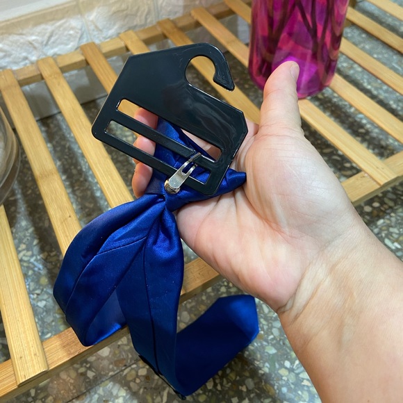 Dockers Boys Clip on Tie - Picture 5 of 5